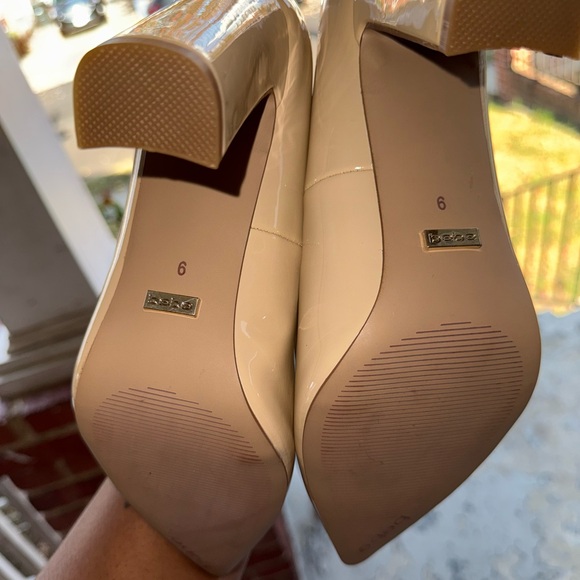 Bebe Ariel Block Heel Pumps Nude Patent - Picture 5 of 5